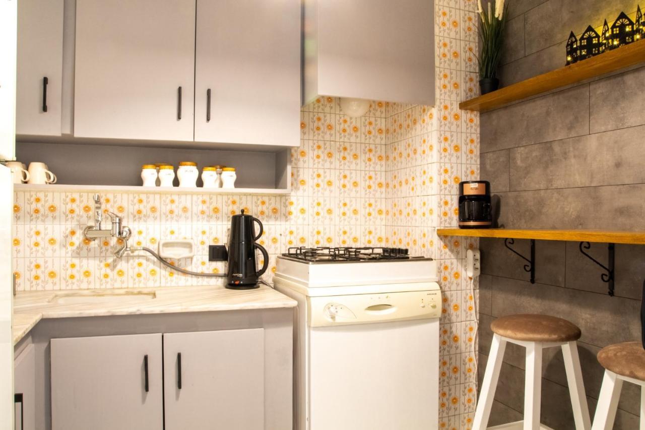 דירות Gorgeous Flat With Balcony In Izmir Konak מראה חיצוני תמונה